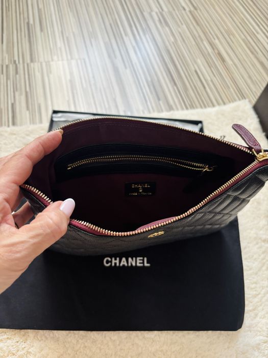 Клатч Chanel черный на золоте