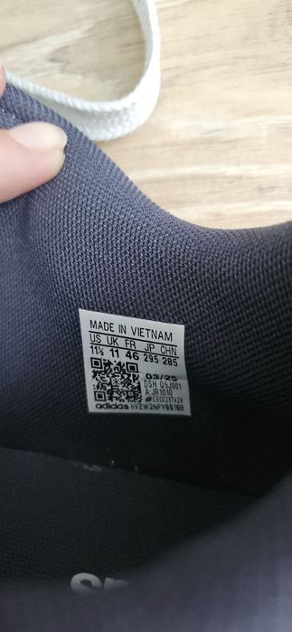Оригинални кецове adidas