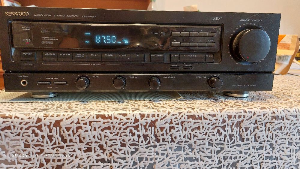 KENWOOD KR-V6020. 50€