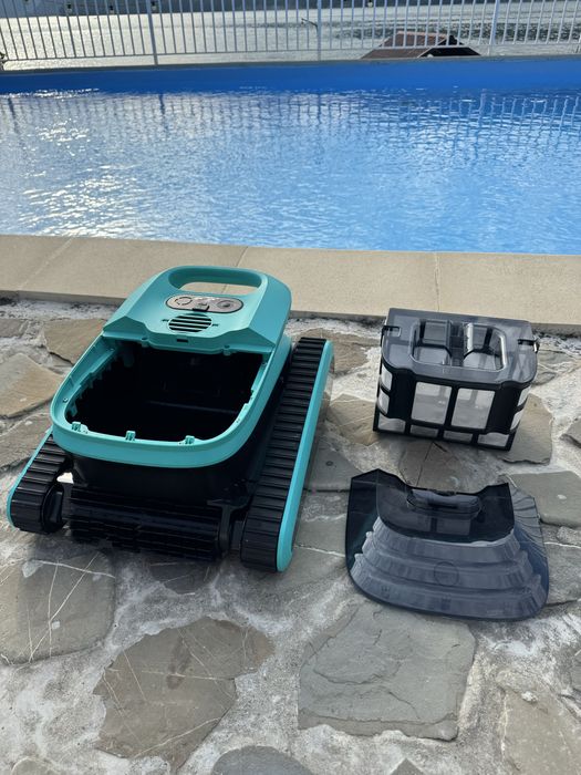 Robot curatare piscina  Nya Traker 55