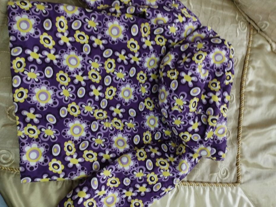 Продам куртку детскую