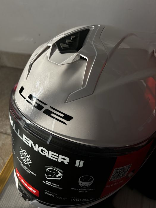 Cască L52 Albă - nouă