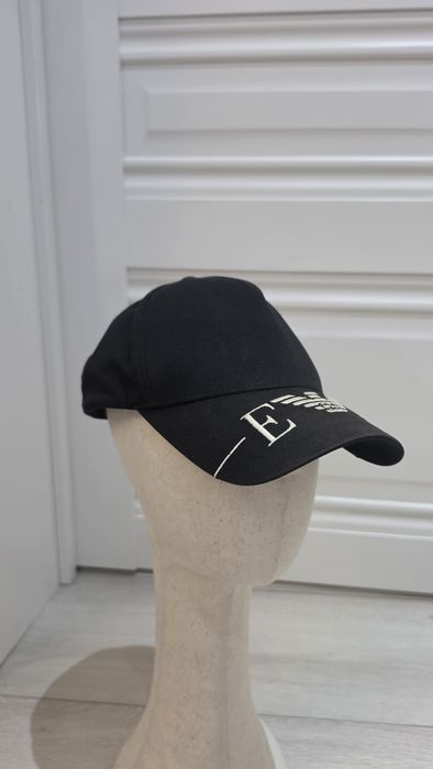 Кепки от EA7, Emporio Armani