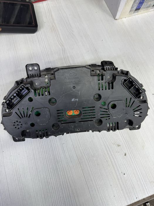 Ориг. щиток приборов Hyundai accent