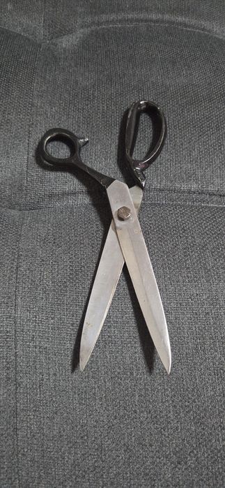 Шивашки ножици големи