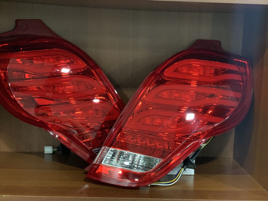 Spark fara orqa stop pisochniy