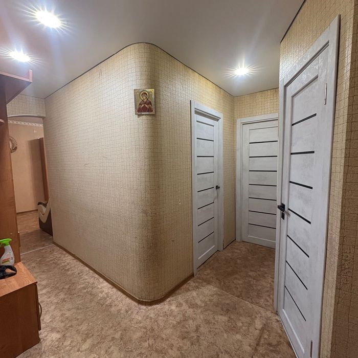 Продам 2х комнатную кВ, 2/4