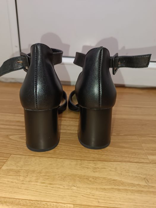 Туфли черные,  новые