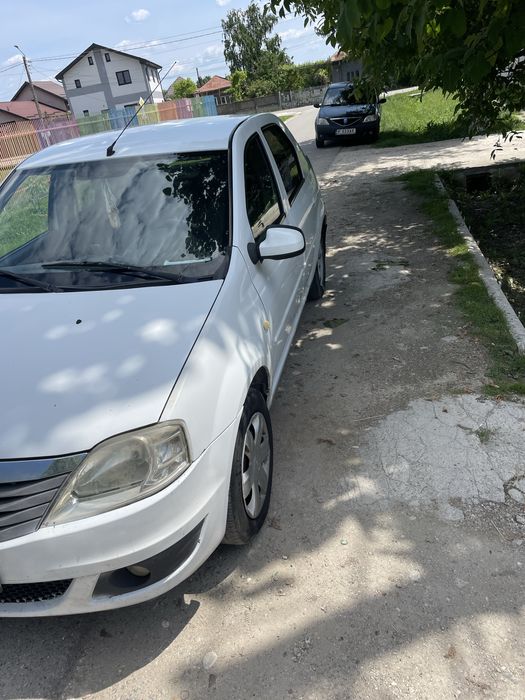 Vand Dacia Logan 2011 1,6 benzina si GPL