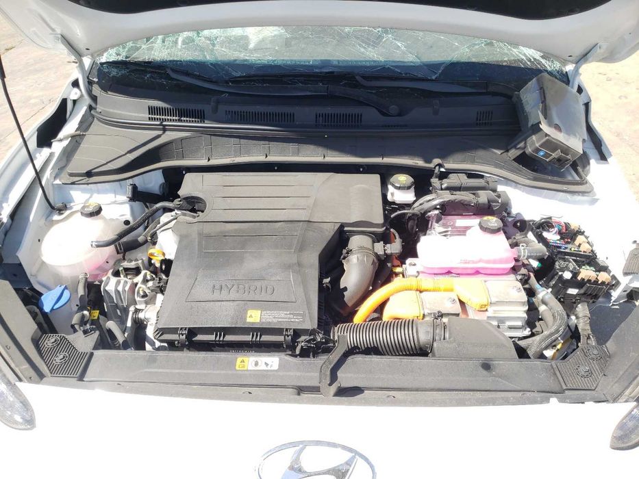 Hyundai Kona 1.6 Hybrid Само на Части!