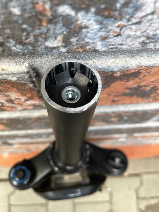 Furcă RockShox 35 Silver TK 29" - Cursă 150mm - Boost - 2023