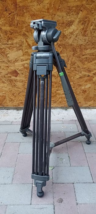 Штатив профессиональный металл