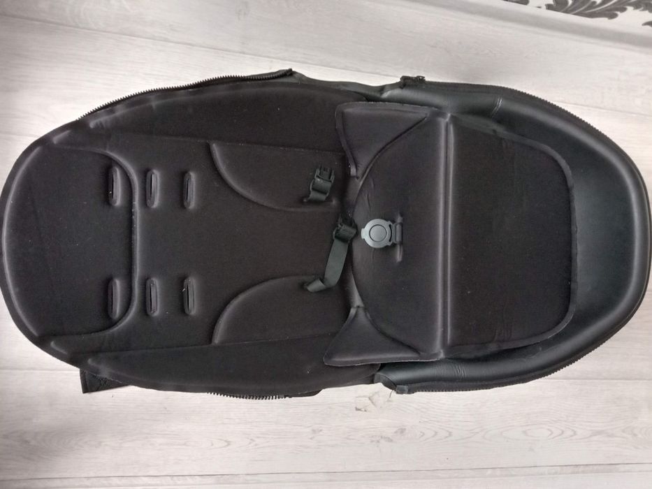 Продам детскую коляску