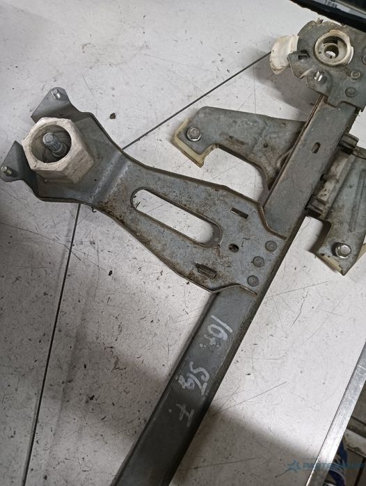 Macara Geam Electric Stanga Fata Peugeot 107 [ 2005 - > ]