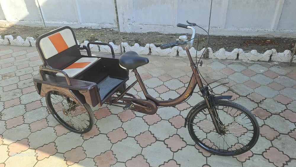 Продам трёхколёсный велосипед