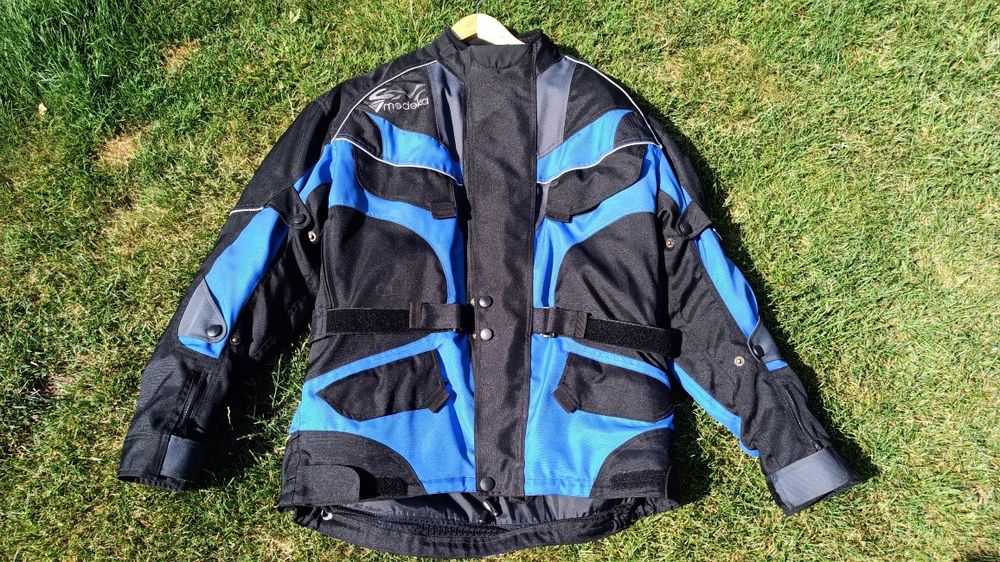 Vând geaca moto ModekaXXL