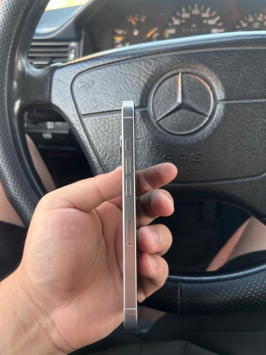iPhone 16 про 256 гб