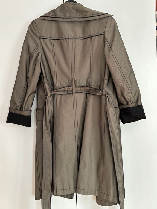 Продавам шлифер/тренчкот на български бранд