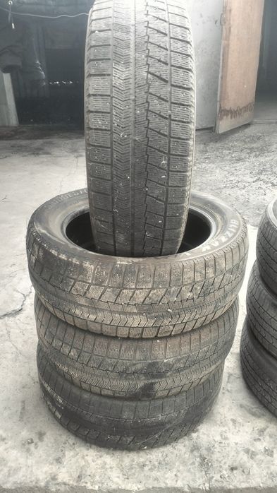 Продам шины комплект