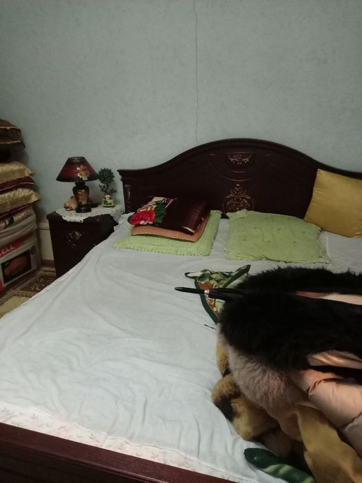 Сотилади Хар хил нарсалар диван стол стул стиральная машина