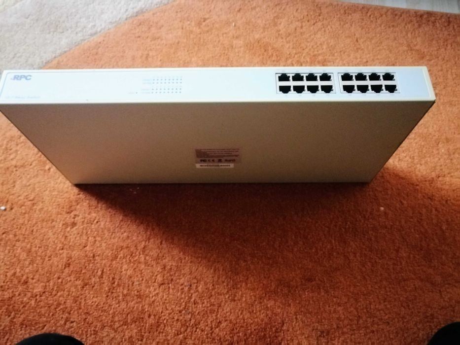 Switch Rețea 16 Porturi RPC (RPC-SW16P) – Carcasă Metalică / Rackable