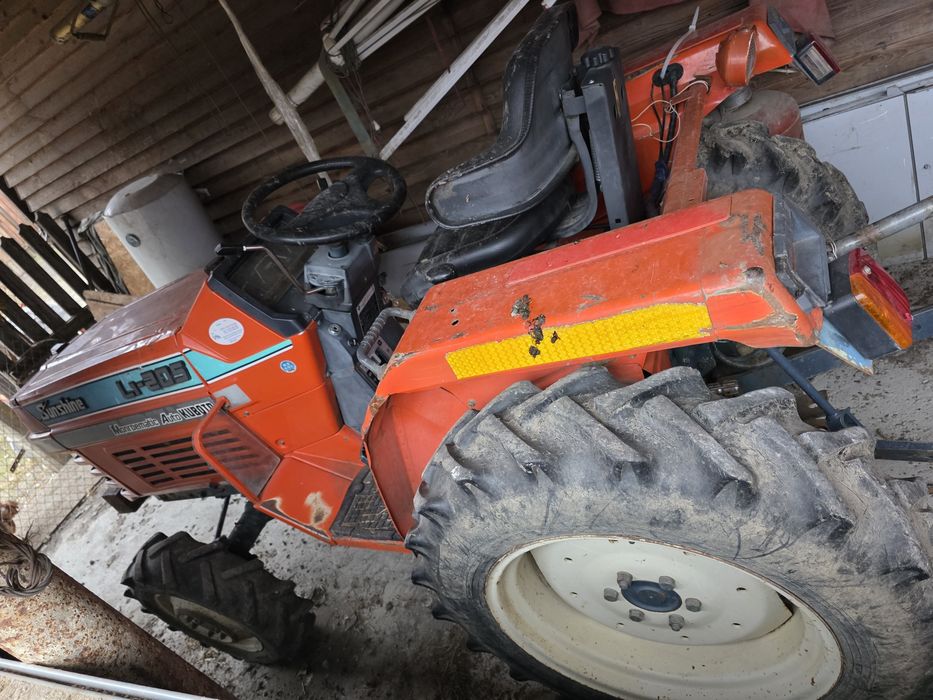 Kubota Sunshine L1-205