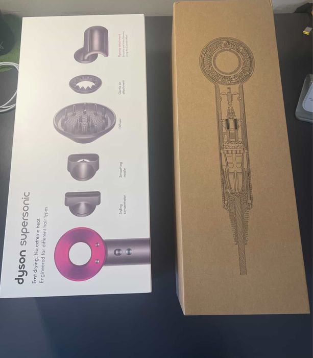 Uscator de par Dyson supersonic HD07