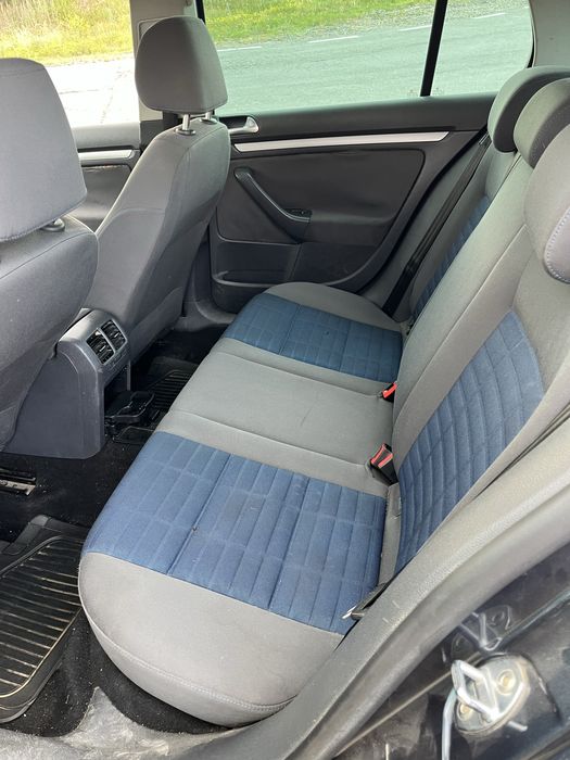 Vând Golf 5 1.9tdi 2007