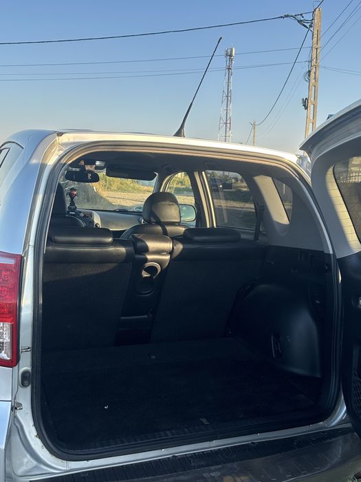 Vand toyota rav4 4x4