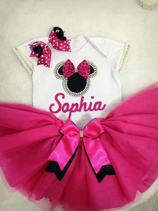 Costumase aniversare