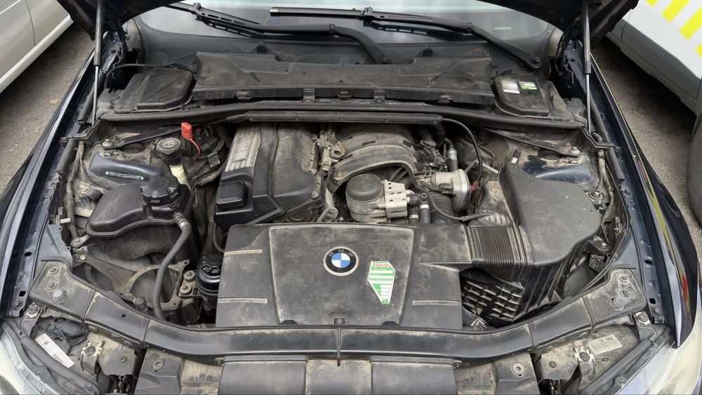 BMW E90 318i 2007