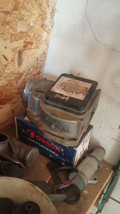 Продам Опель запчасти