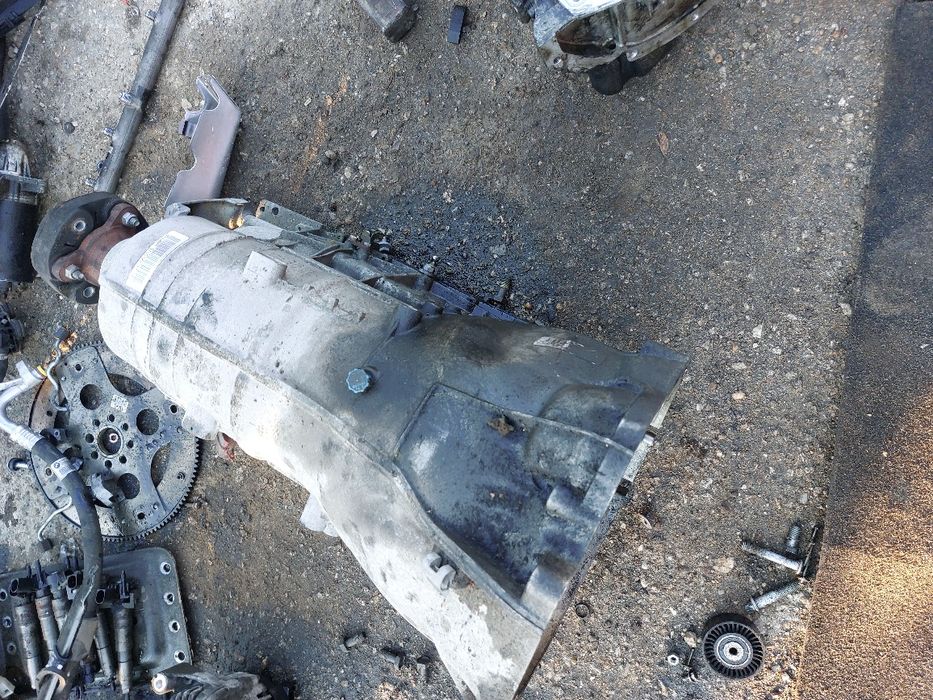 Скоростна кутия е93 бмв  3.0д 231кс m57 bmw e93 3.0d