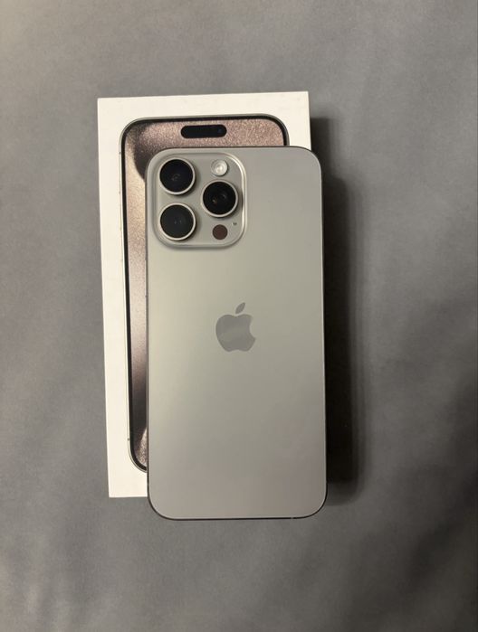 iPhone 15 Pro Max (512)