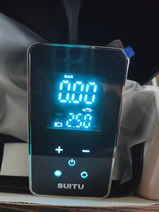 Компресор помпа  digital air compressor