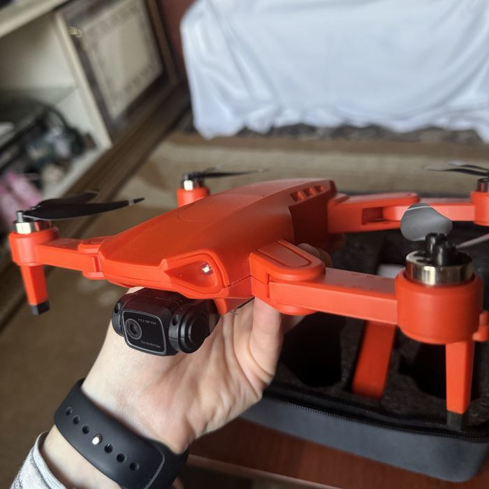 Дрон L900 оранжевый