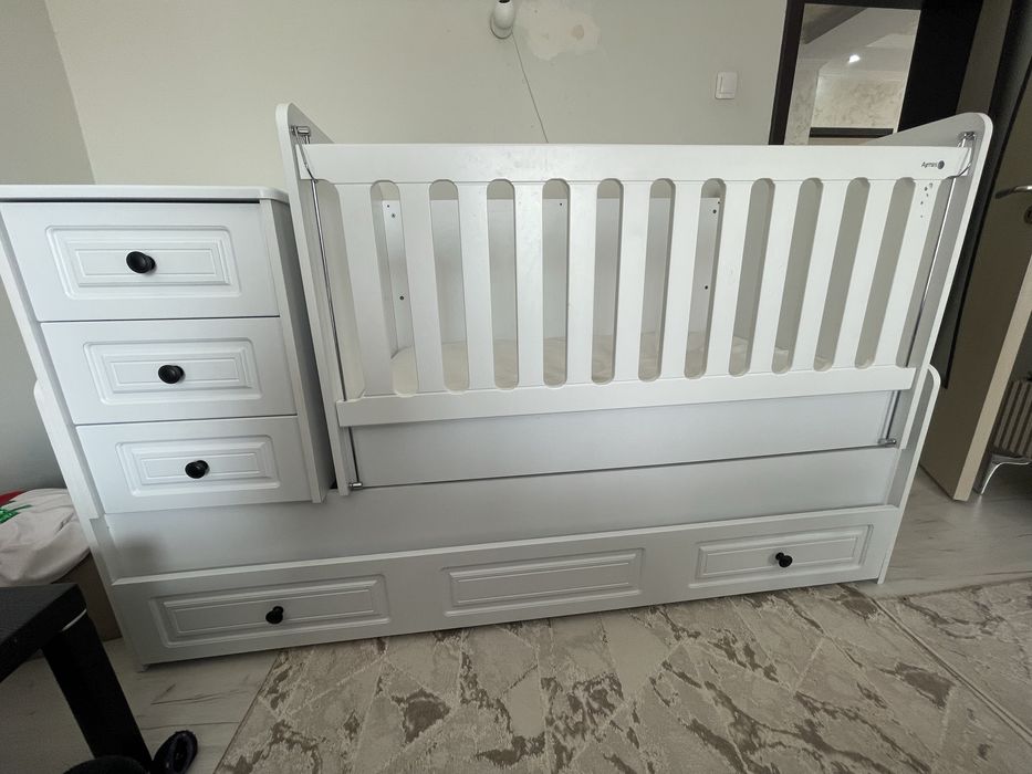 Трансформиращо се детско легло