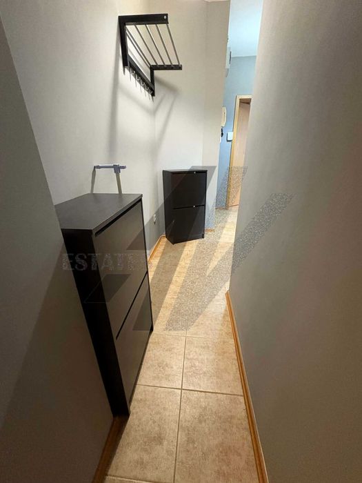 Двустаен апартамент до метростанция