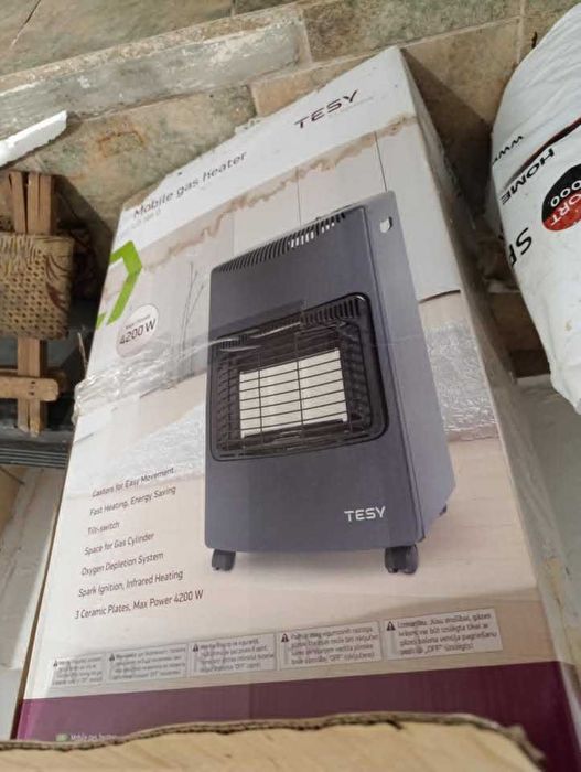 Газова печка с 3 степени Tesy LD 168 D 4200W НОВА!!
