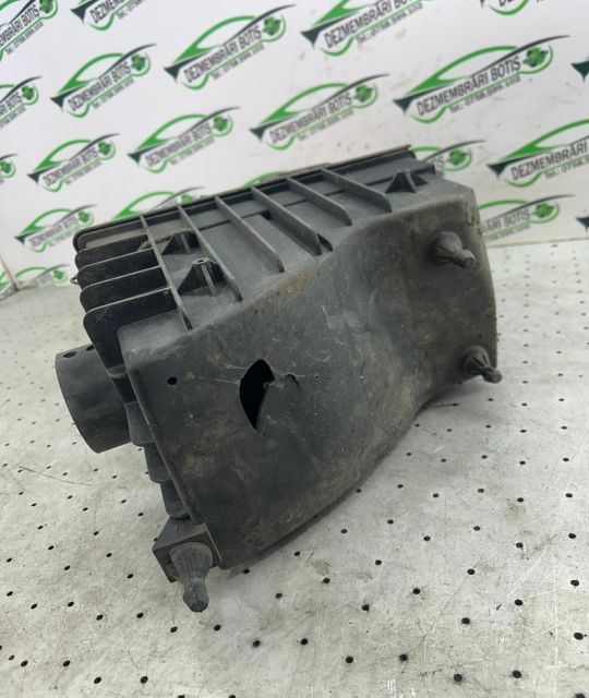 Carcasa filtru aer Ford Transit a 3-a generatie