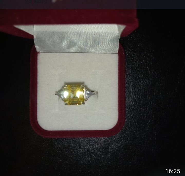 Продается кольцо 925 пробы цитрином