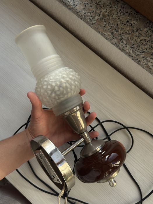 РАБОТЕЩА стенна лампа от комунизма