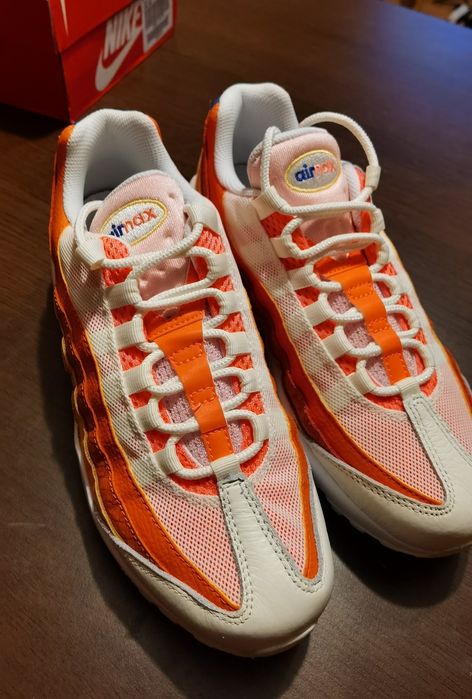 Nike Air Max 95. Marimi 39, 40 pret 7 perechi