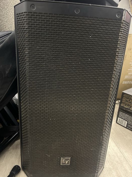 Продам колонки electro voice zlx 12p