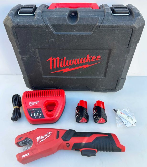 Milwaukee M12 PCSS -Акумулаторен тръборез 2x12V 2.0A неразличим от нов