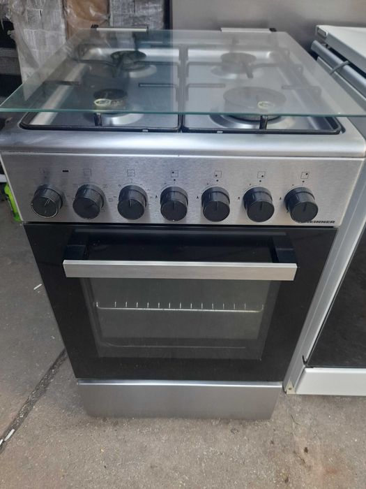 Aragaz Heinner inox-argintiu,cu cuptor electric