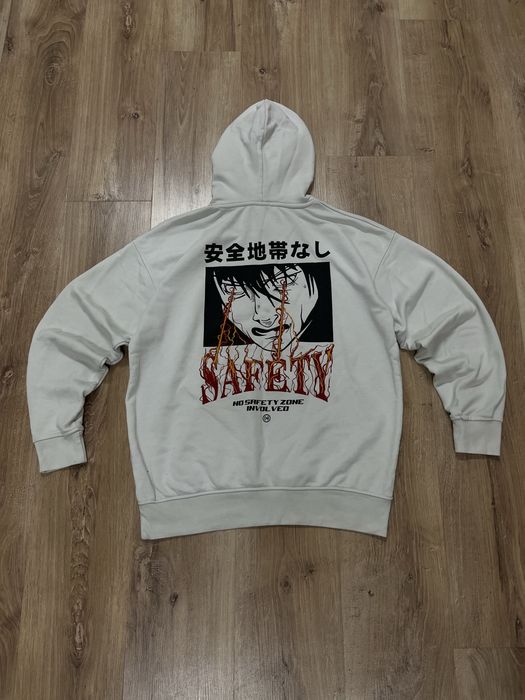 Бял суитчър “No safety zone involved”