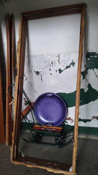 Продам входную дверь