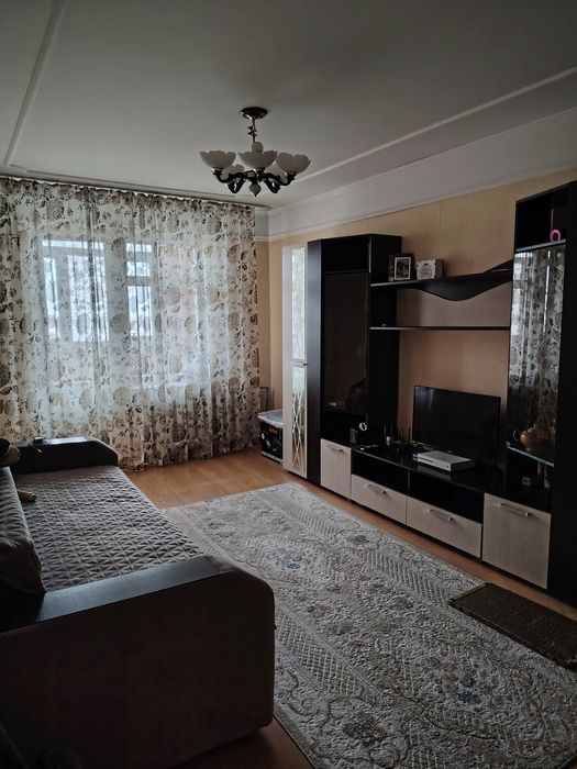 Продам 2 комнатную квартиру.