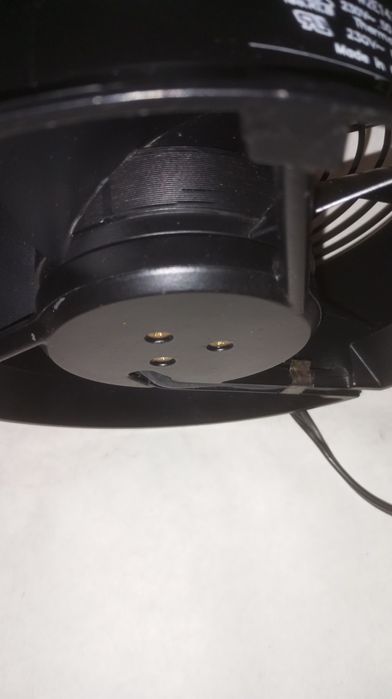 Вентилятор осевой - 220v 34 ватт 0.12 А